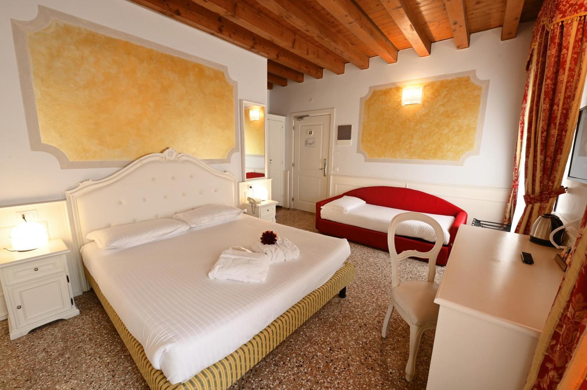 Hotel Villa Patriarca Mirano Exterior photo
